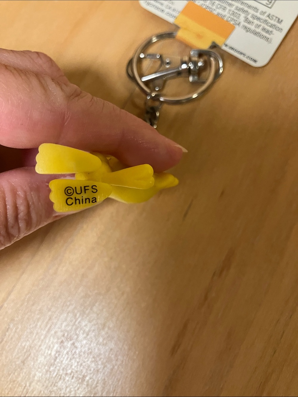 Peanuts Woodstock Bendable Clip-On Keychain - Picture 4 of 5